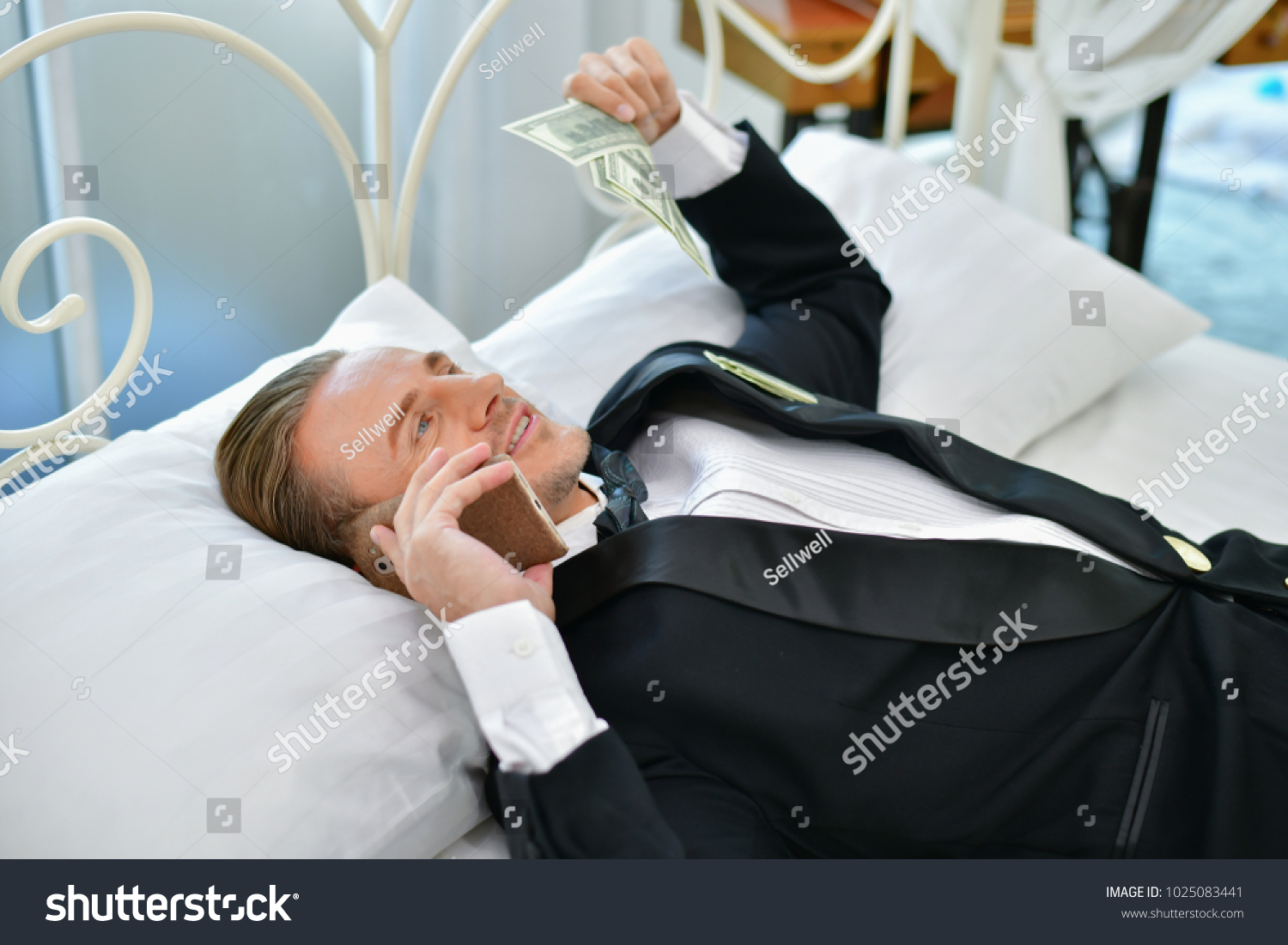 Nư