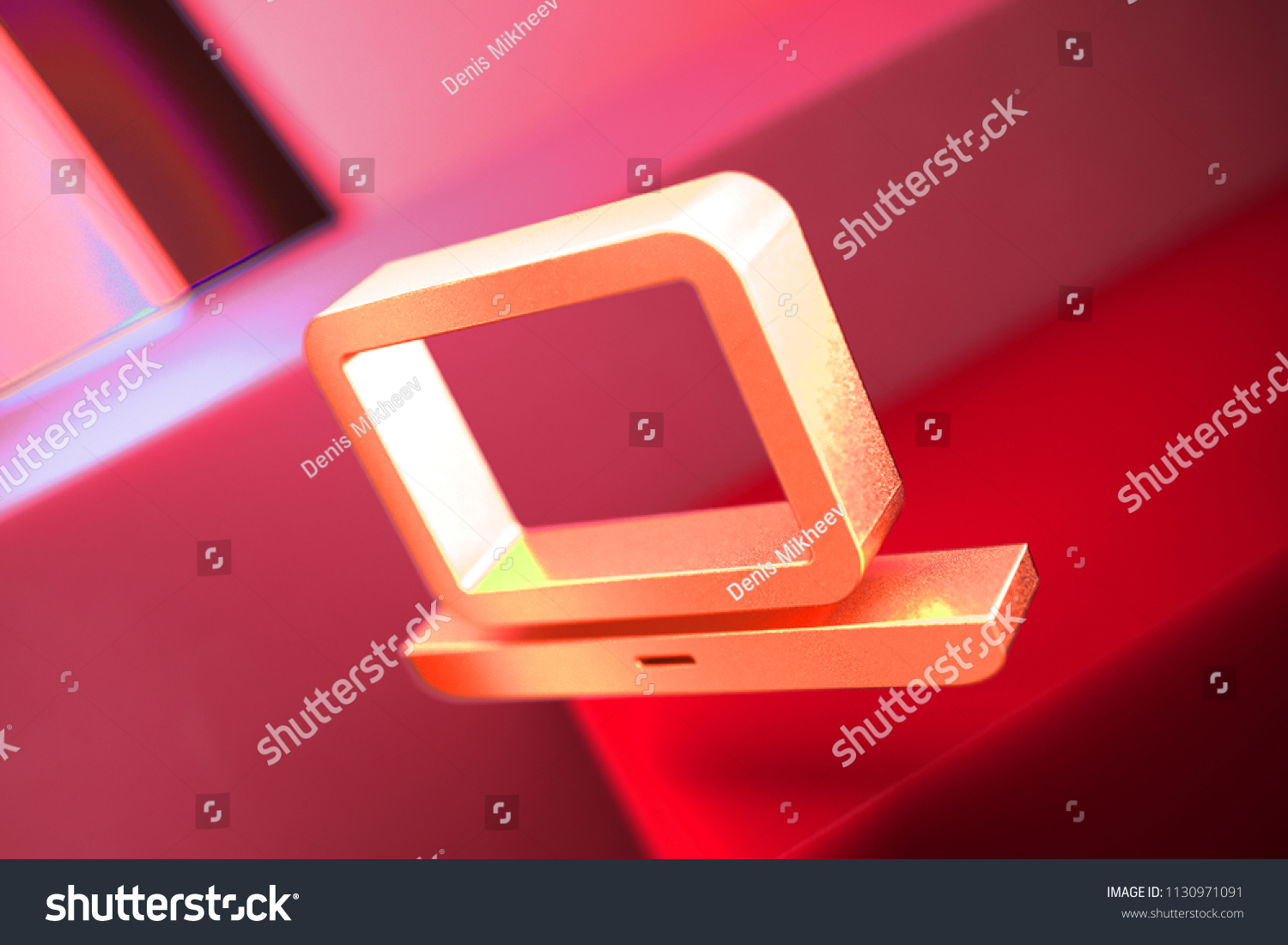 Tr