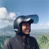 Tr