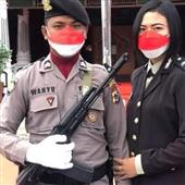 Si