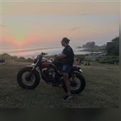 Cự