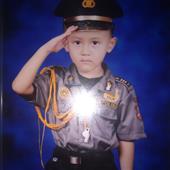 Tỷ