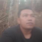 Mo