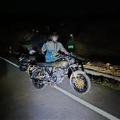 Vậ
