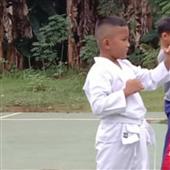 BẮ